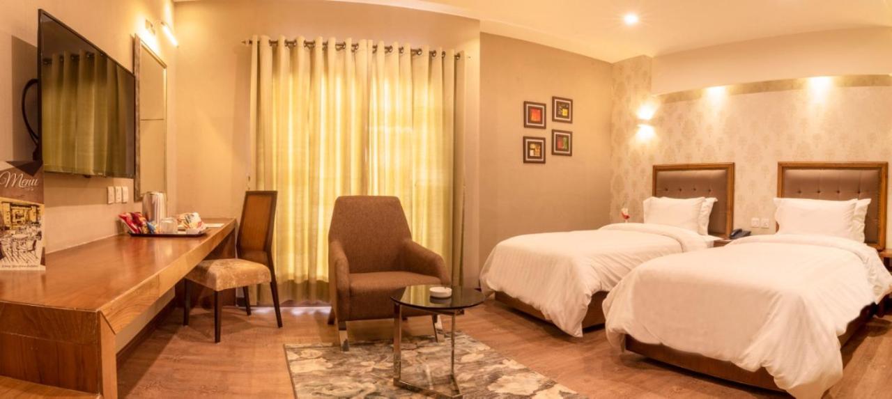 Hotel One Garden Town, Лахор Екстериор снимка